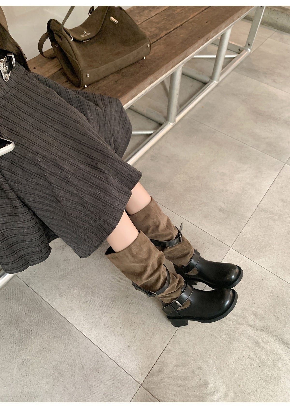 2026 Autumn/Winter Women's New Arrival: Retro-Style Outdoor Casual Mid-Calf Boots